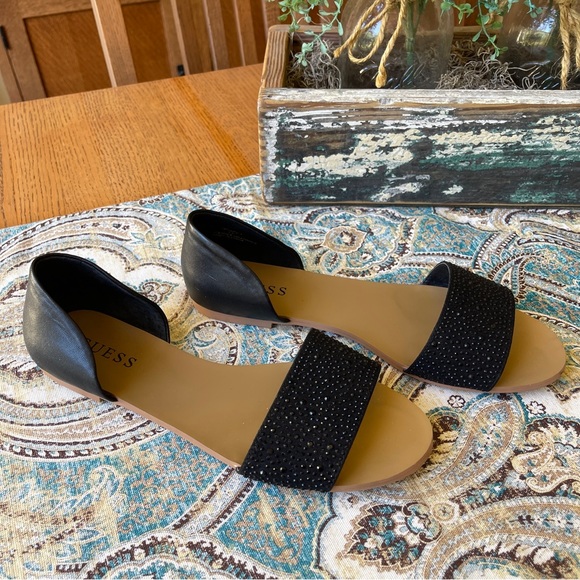 Guess black Rhinestone closed heel sandal 8.5 EUC - Picture 4 of 7